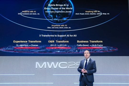 Cao Ming unveils the AI-Centric 5.5G solutions